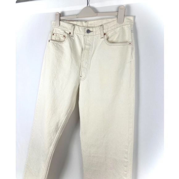 Vintage Levi’s Original 501 • Regular Fit • Straight Leg • Off White • 36W x 34L - Picture 5 of 10